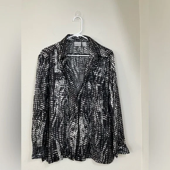 Chico's Black White Silk Lightweight Burnout Art-to-Wear Shirt Тор Button Down 1 - Picture 1 of 11